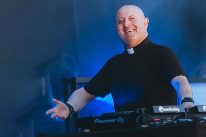 DJ Padre Guilherme: Božji ritam na plesnom podiju